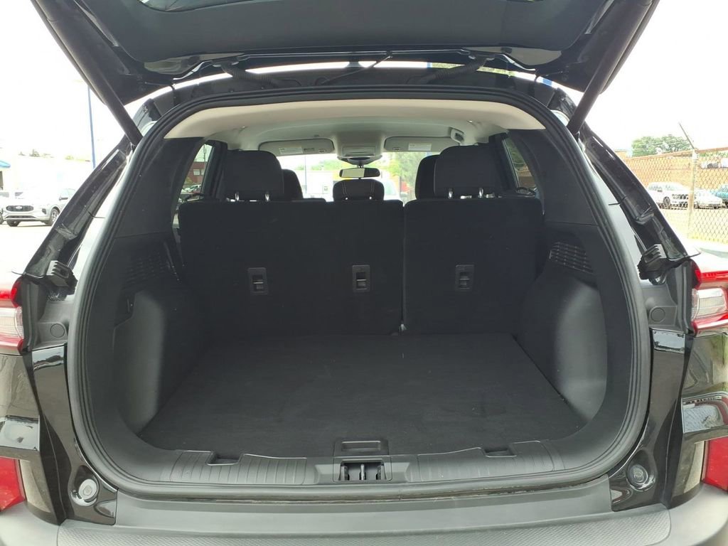 Used 2024 Ford Escape Active AWD/4WD image 10