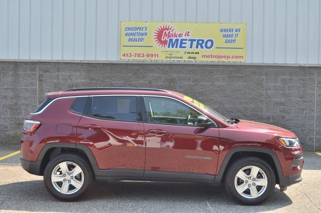Used 2022 Jeep Compass Latitude w/ Convenience Group