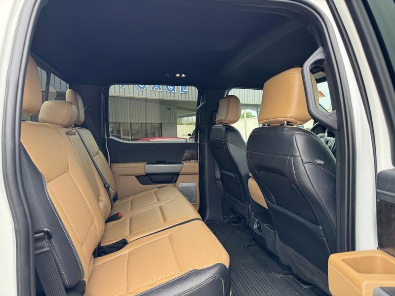 Used 2024 Ford F350 Lariat w/ Chrome Package image 10