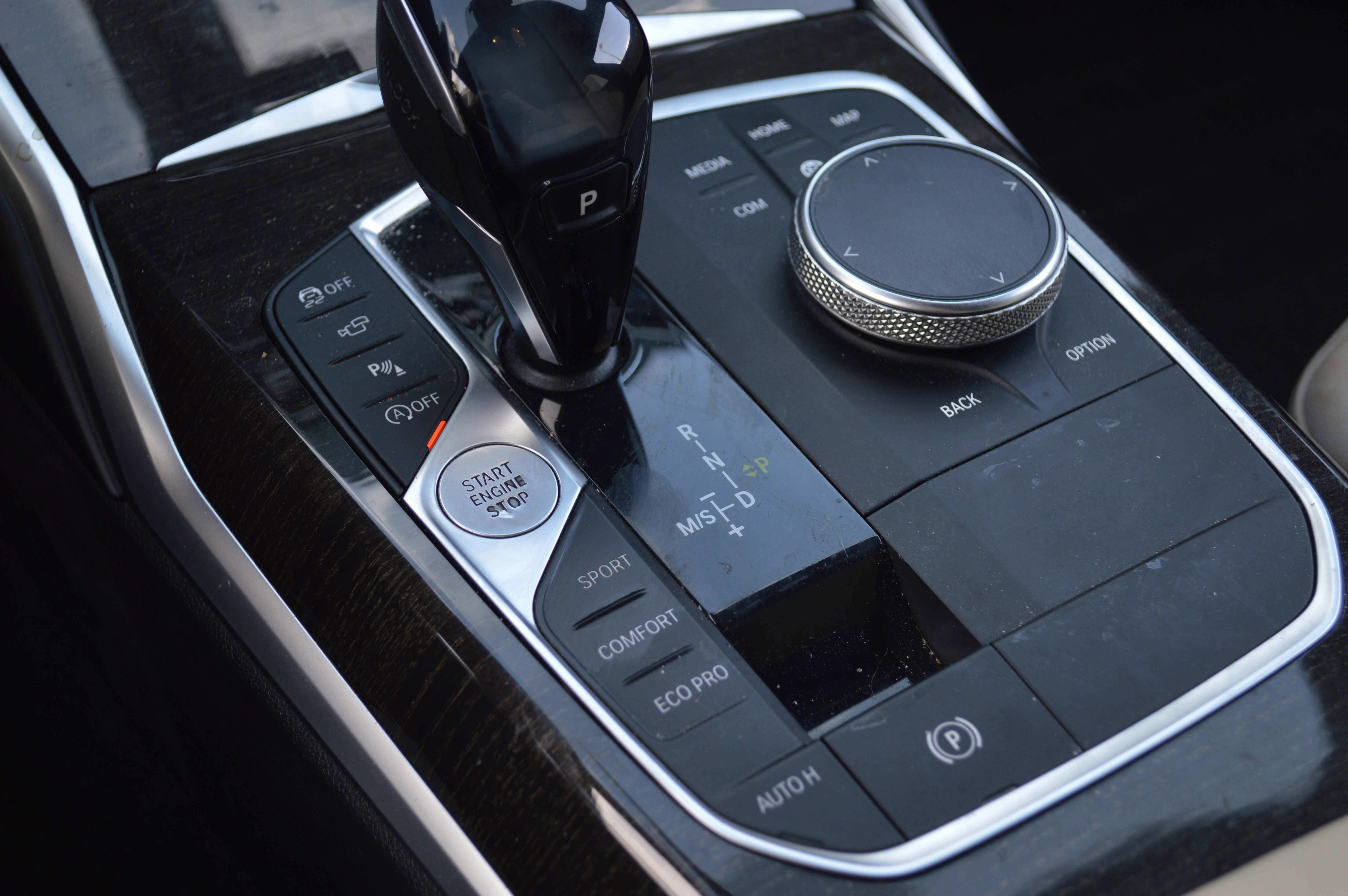 Used 2019 BMW 330i Sedan w/ Premium Package image 23