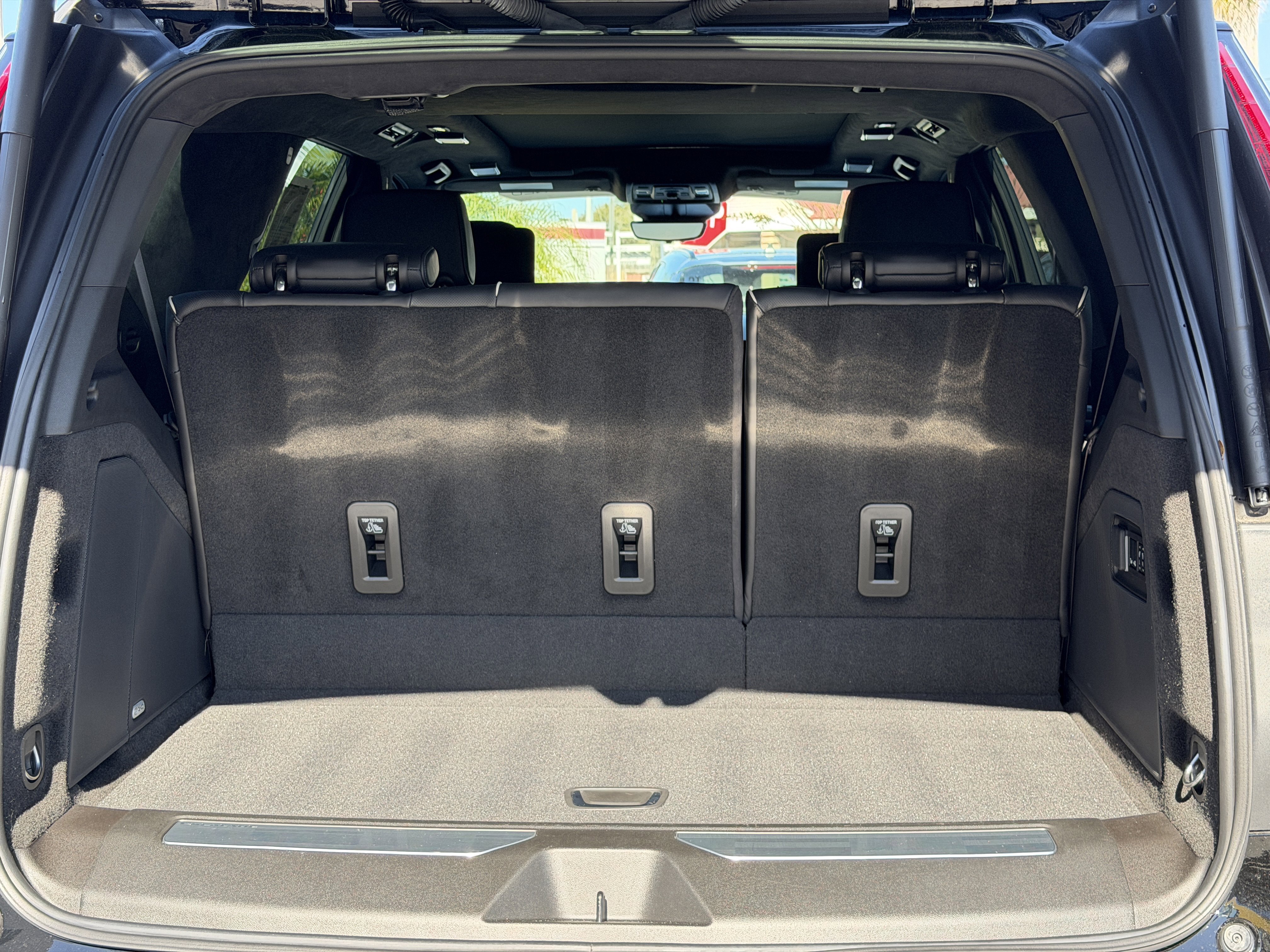 Used 2024 Cadillac Escalade V image 10