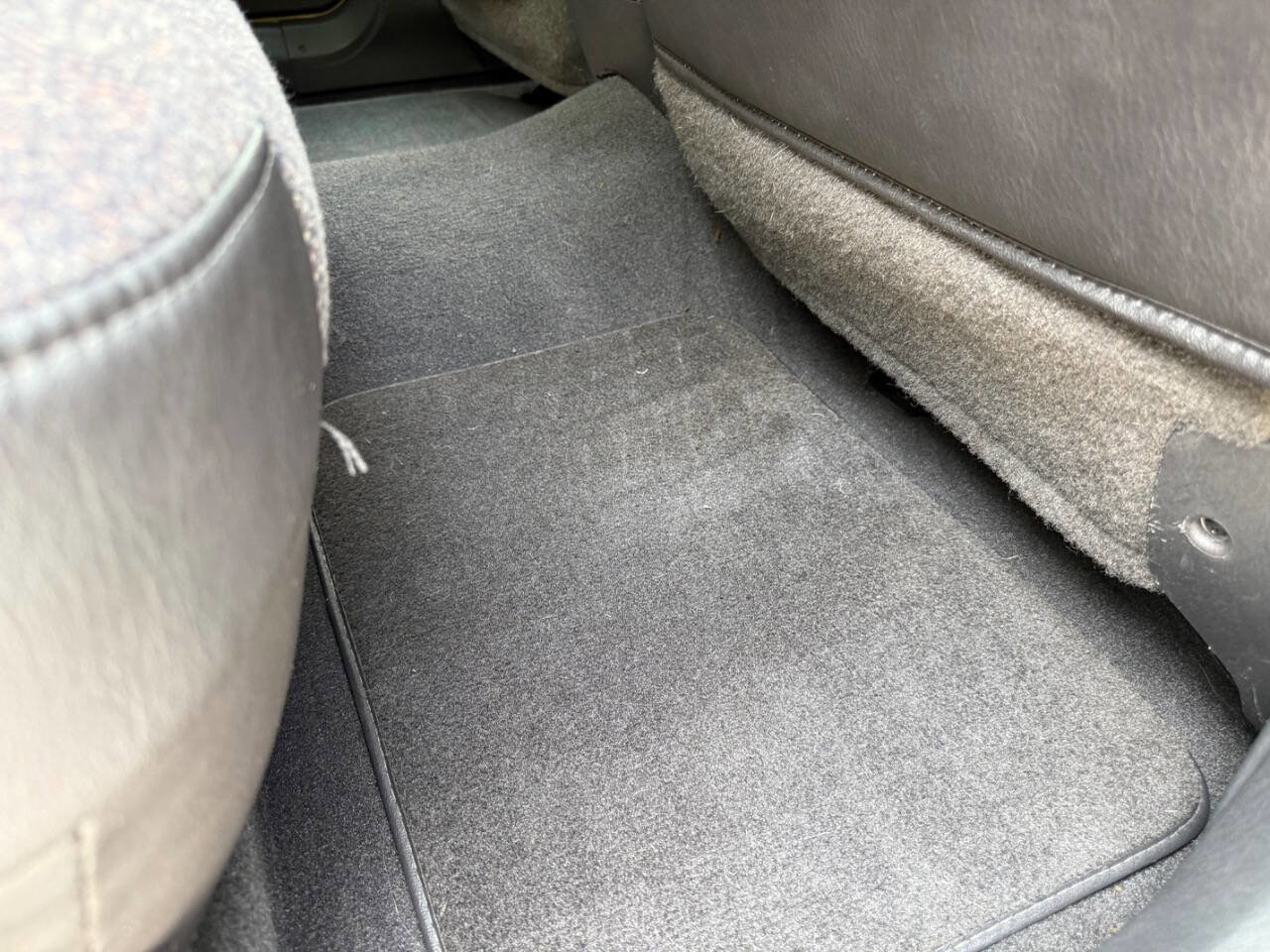 Used 1999 Jeep Cherokee Classic image 72