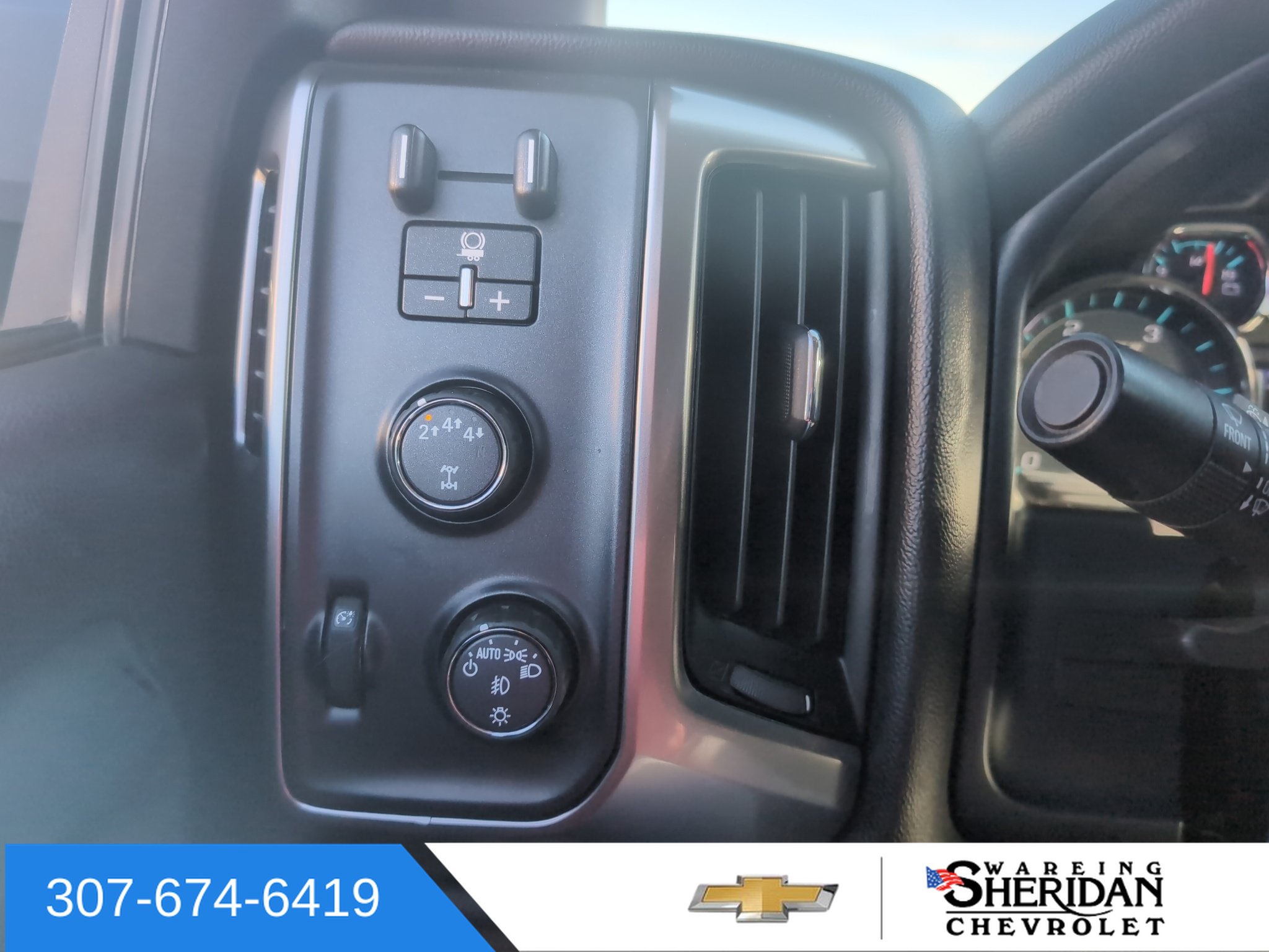 Used 2018 Chevrolet Silverado 3500 LT w/ LT Convenience Package AWD/4WD image 21