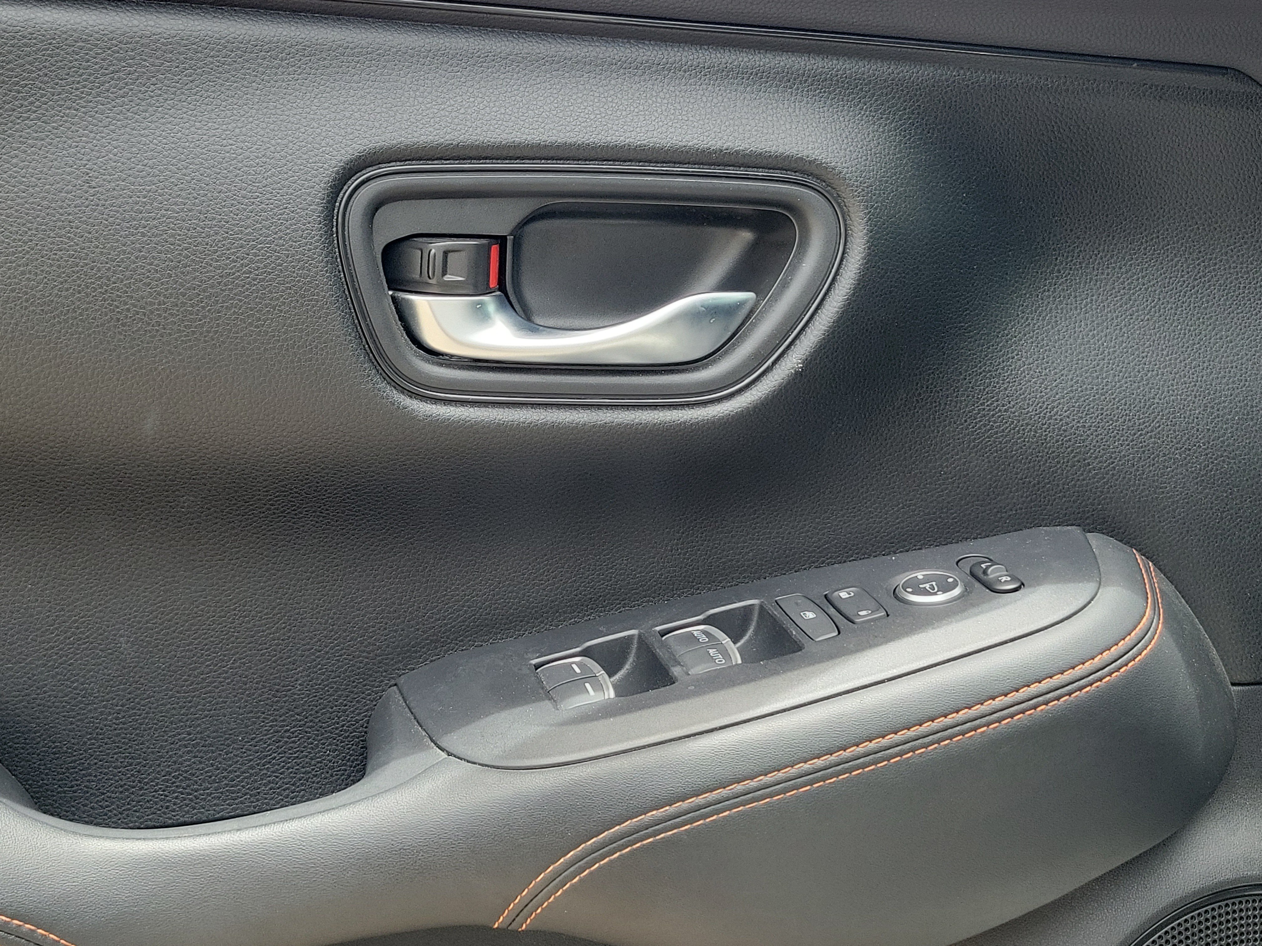 Certified 2024 Honda HR-V Sport image 21
