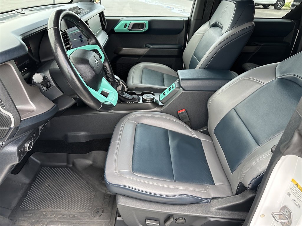 Used 2022 Ford Bronco Outer Banks image 9