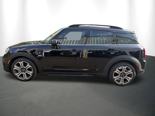 Used 2022 MINI Cooper Countryman S w/ Convenience Package FWD image 9