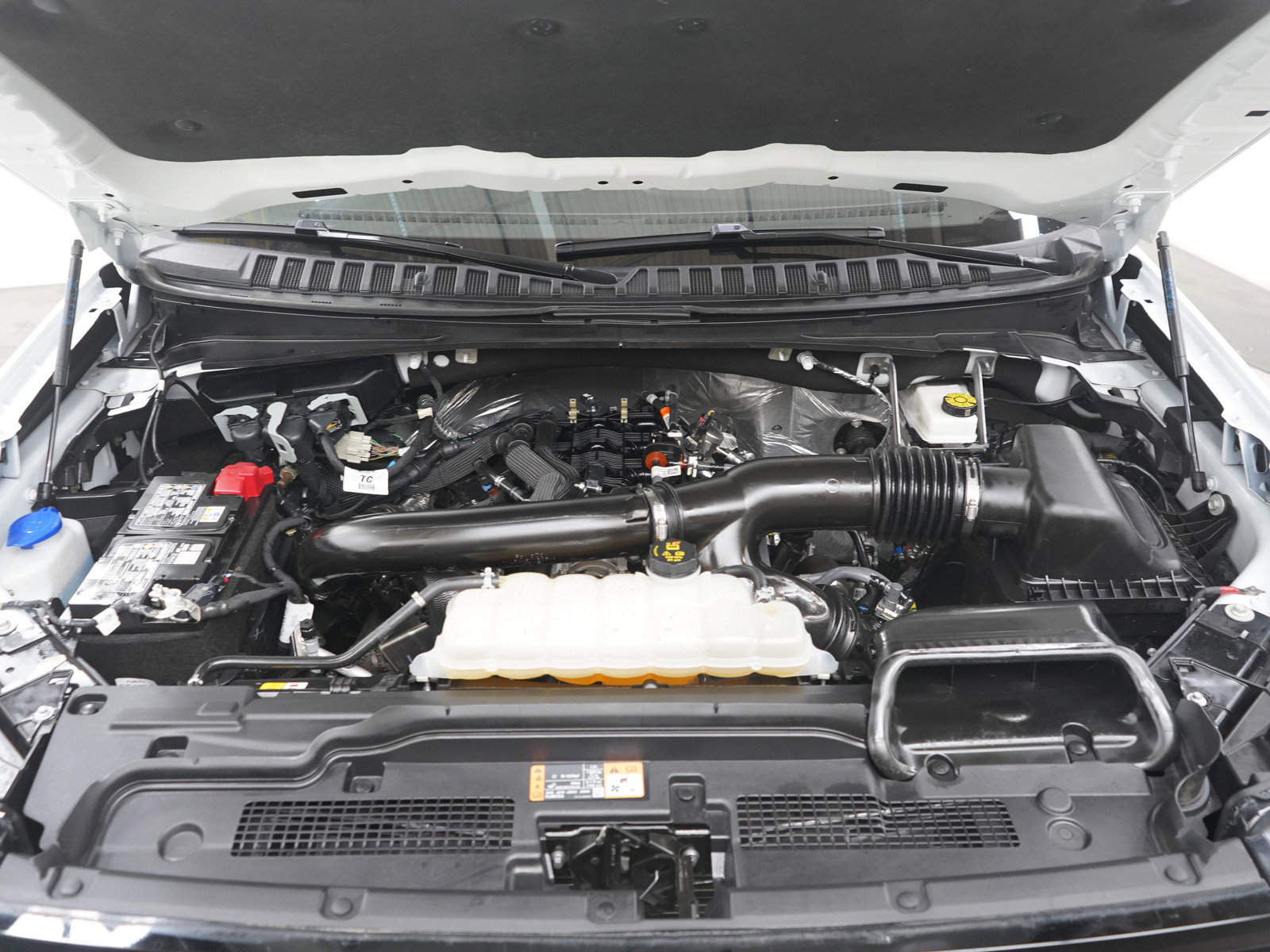 Used 2025 Ford Expedition Max Platinum AWD/4WD image 34