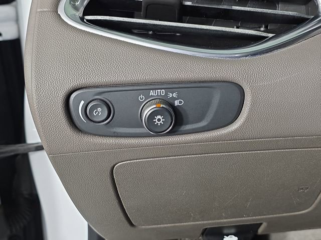 Used 2018 Chevrolet Malibu LT w/ Leather Package image 29