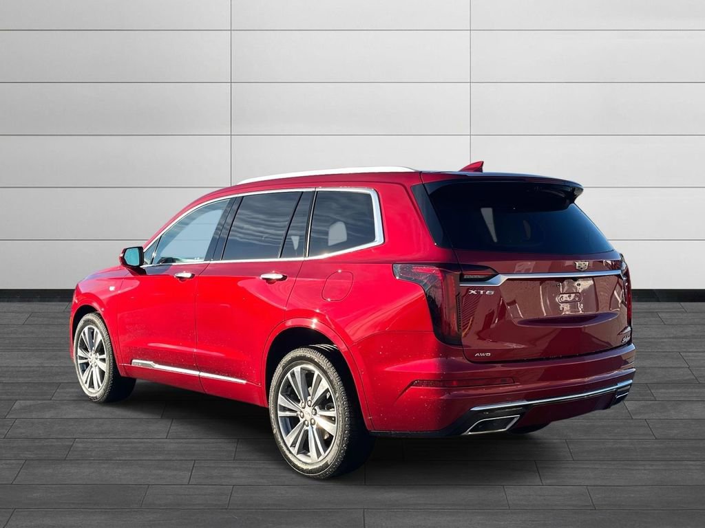 Used 2020 Cadillac XT6 Premium Luxury image 3
