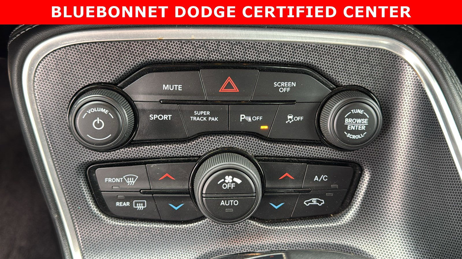 Used 2018 Dodge Challenger T/A image 18