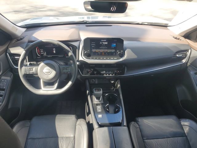 Certified 2023 Nissan Rogue Platinum image 13