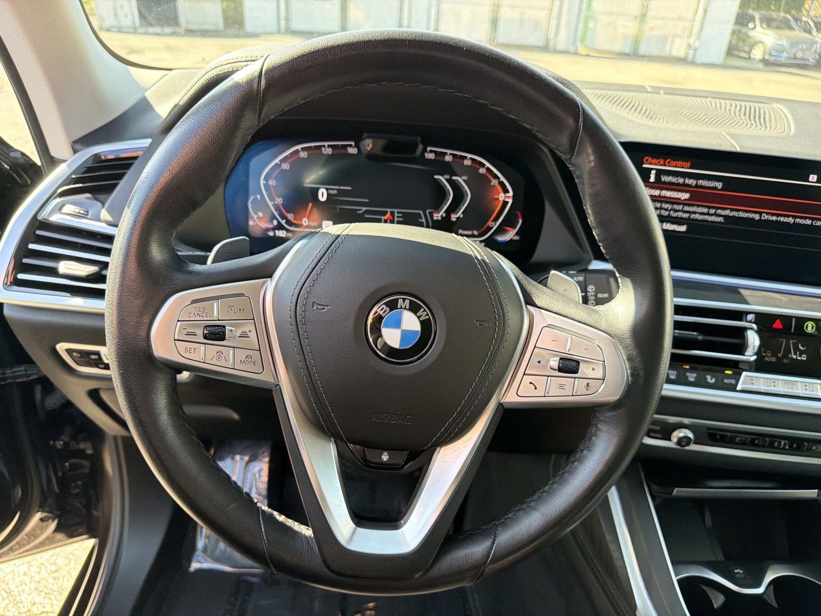 Certified 2022 BMW X7 xDrive40i AWD/4WD image 17