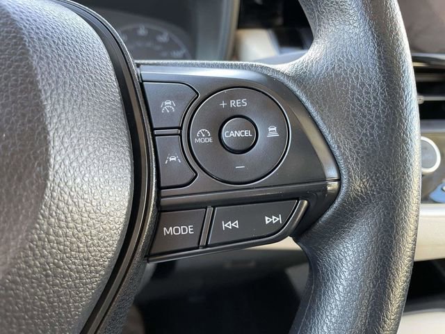 Used 2024 Toyota Corolla LE image 25