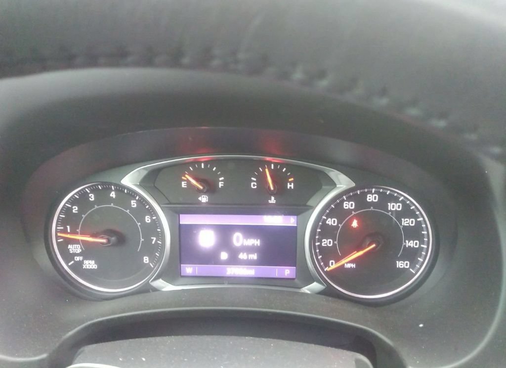Used 2022 GMC Terrain SLT w/ Infotainment Package II AWD/4WD image 11