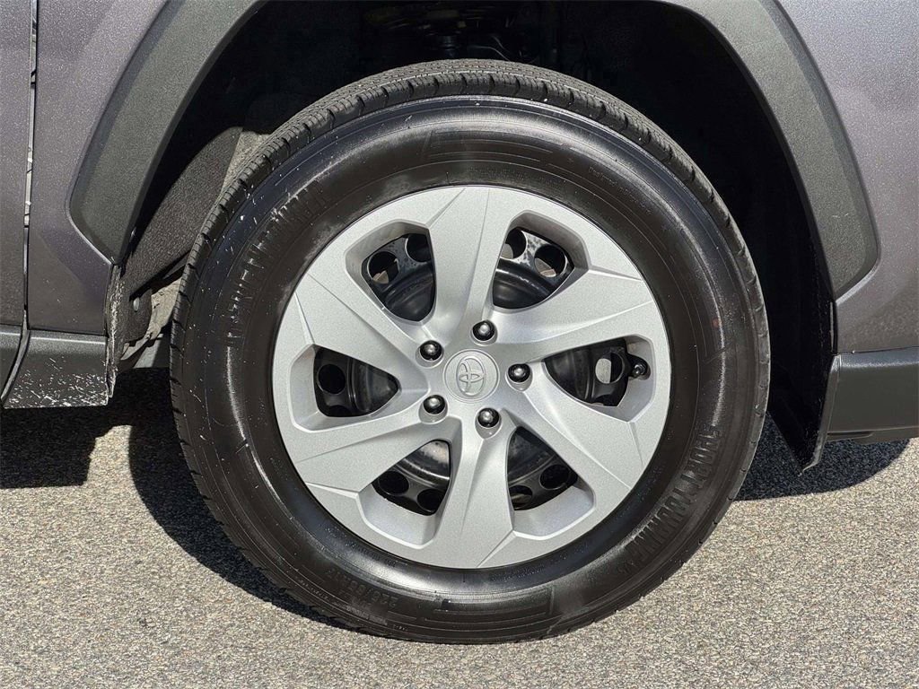 Used 2023 Toyota RAV4 LE image 25