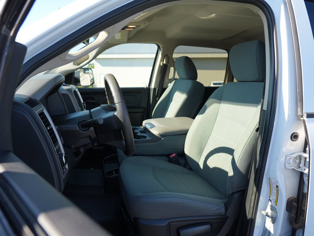 Used 2016 RAM 1500 Tradesman w/ Popular Equipment Group AWD/4WD image 11