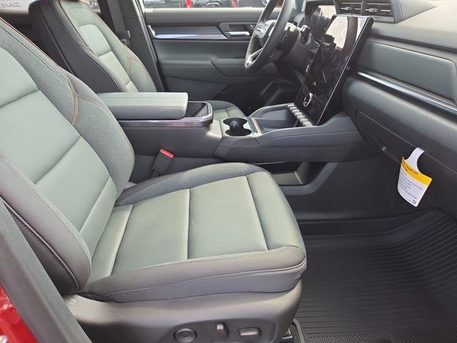 New 2026 GMC Terrain AT4 w/ Convenience Package III image 27