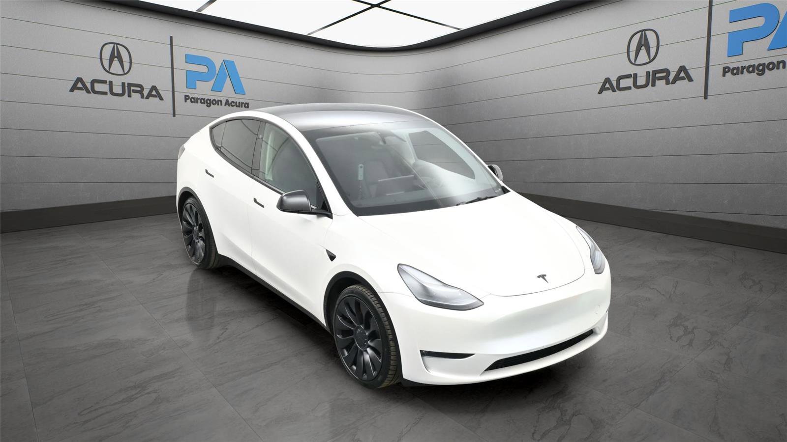 Used 2025 Tesla Model Y Performance image 33
