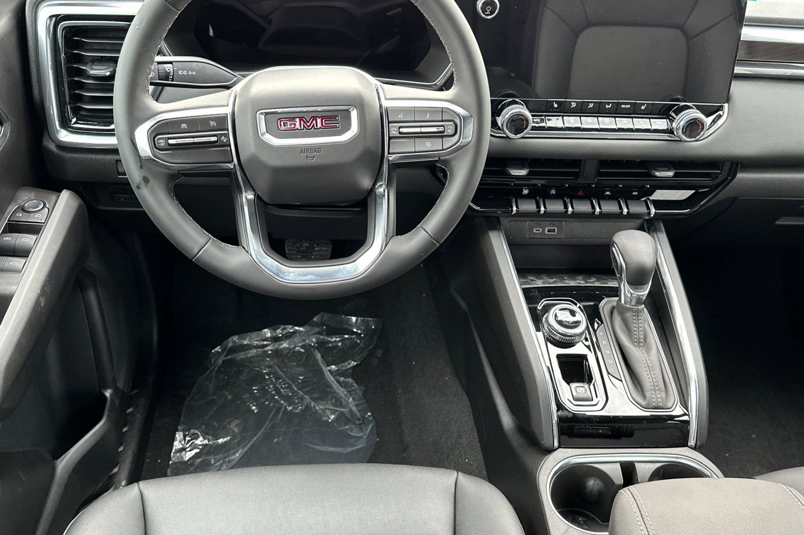 New 2026 GMC Canyon Elevation w/ Convenience Package image 14