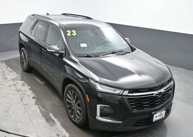 Used 2023 Chevrolet Traverse RS image 27