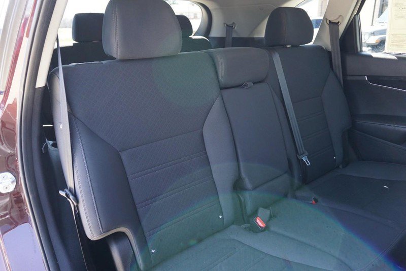 Used 2016 Kia Sorento LX w/ LX Convenience Package image 30