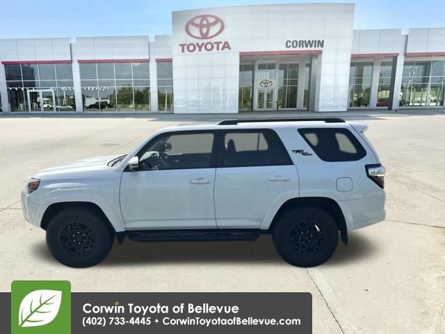 Used 2024 Toyota 4Runner TRD Off-Road Premium w/ Moonroof Package AWD/4WD image 14