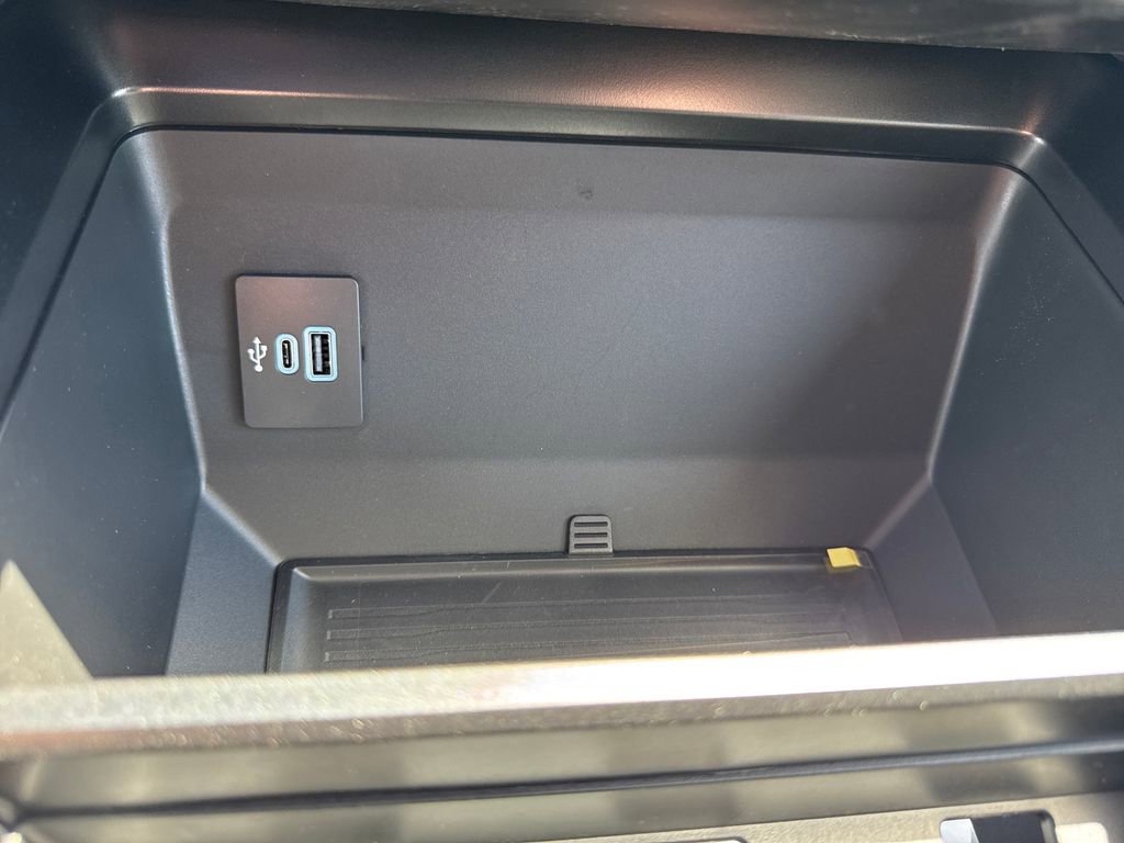 New 2026 Ford F350 XLT w/ XLT Value Package AWD/4WD image 17