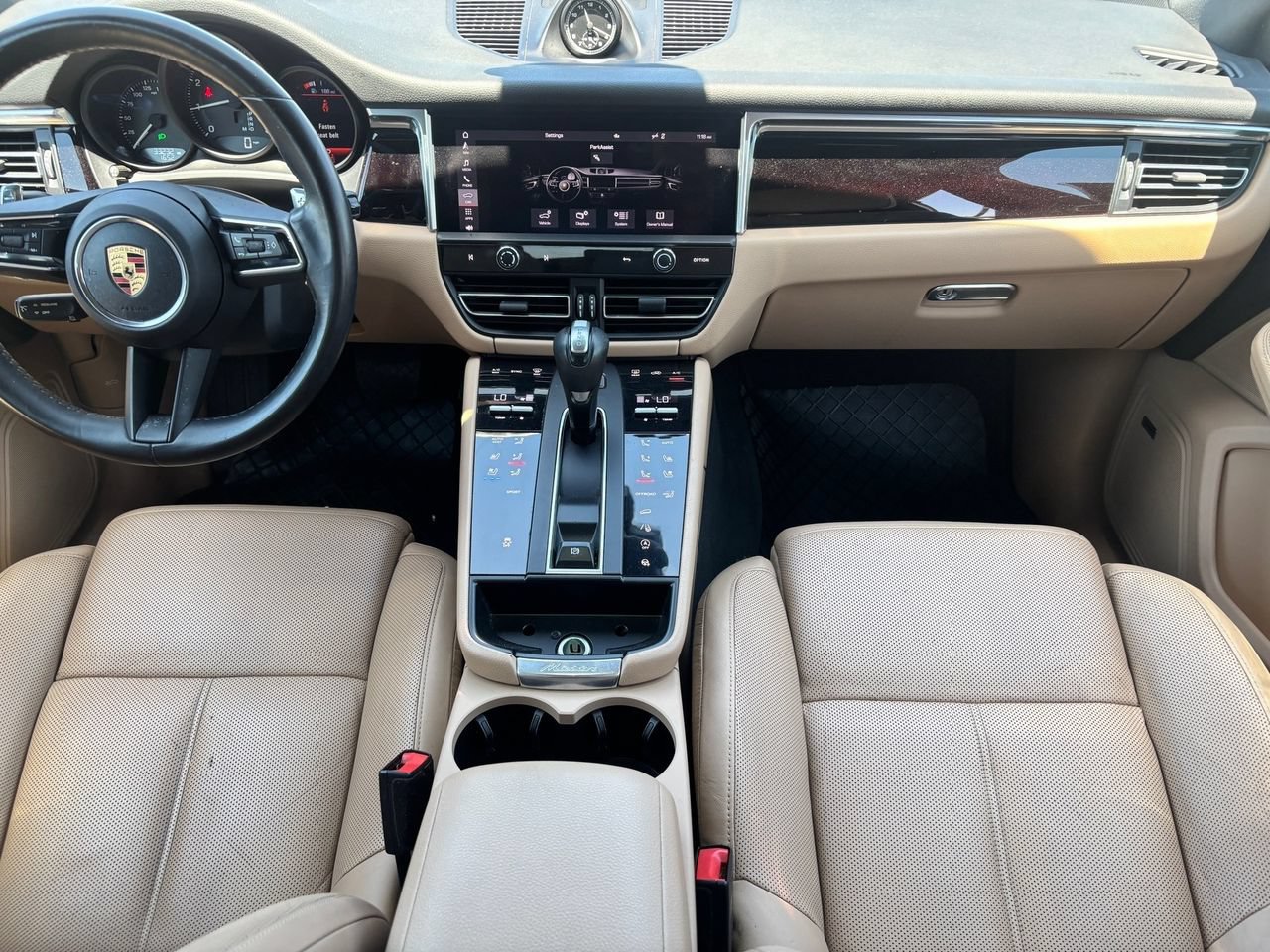 Used 2022 Porsche Macan AWD/4WD image 14