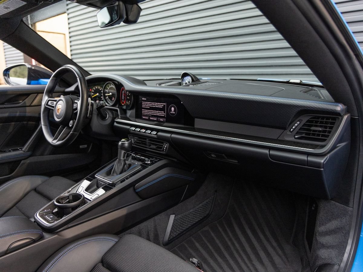 Used 2022 Porsche 911 GT3 RWD image 32