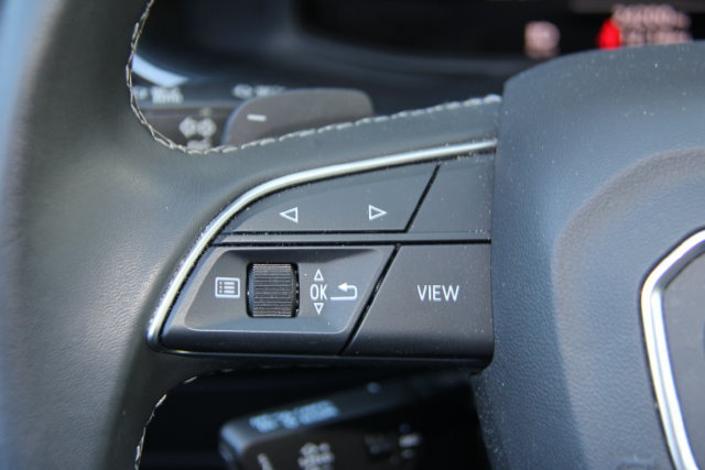 Used 2024 Audi Q8 Premium Plus AWD/4WD image 18