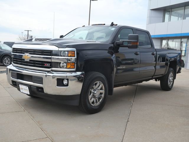 Used 2017 Chevrolet Silverado 3500 LT w/ LT Convenience Package image 3