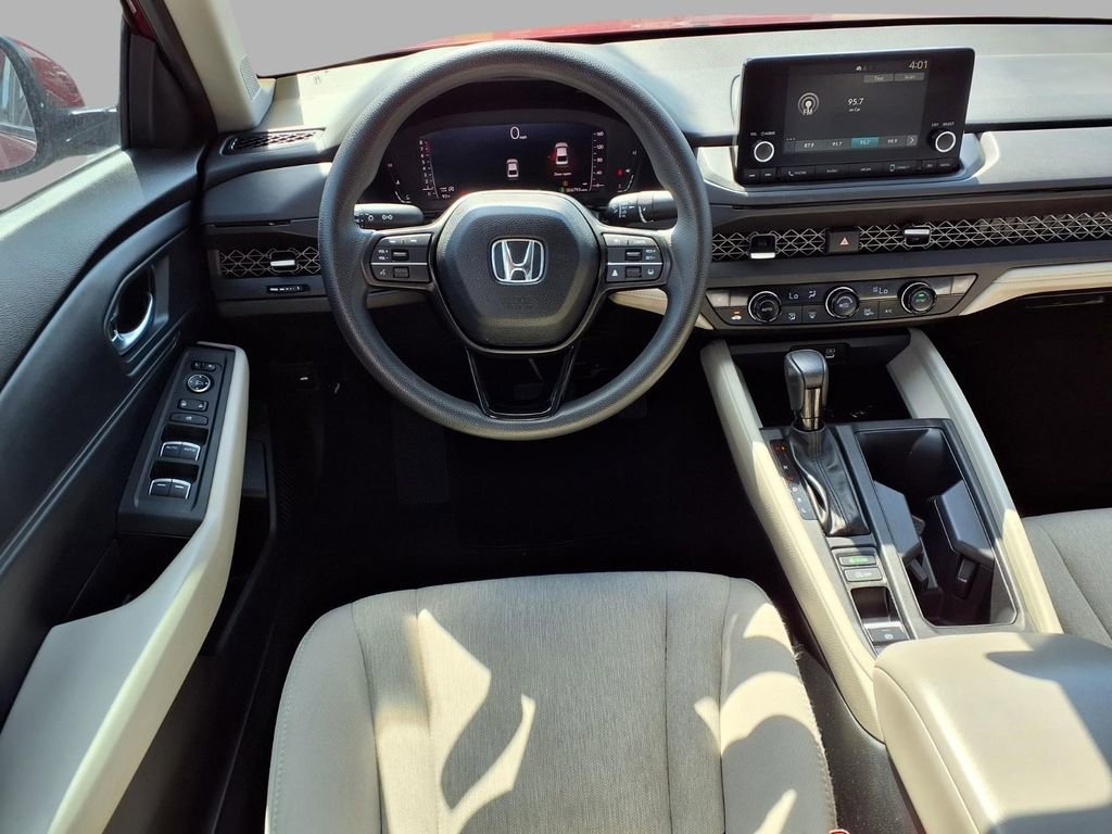 Used 2024 Honda Accord EX image 4