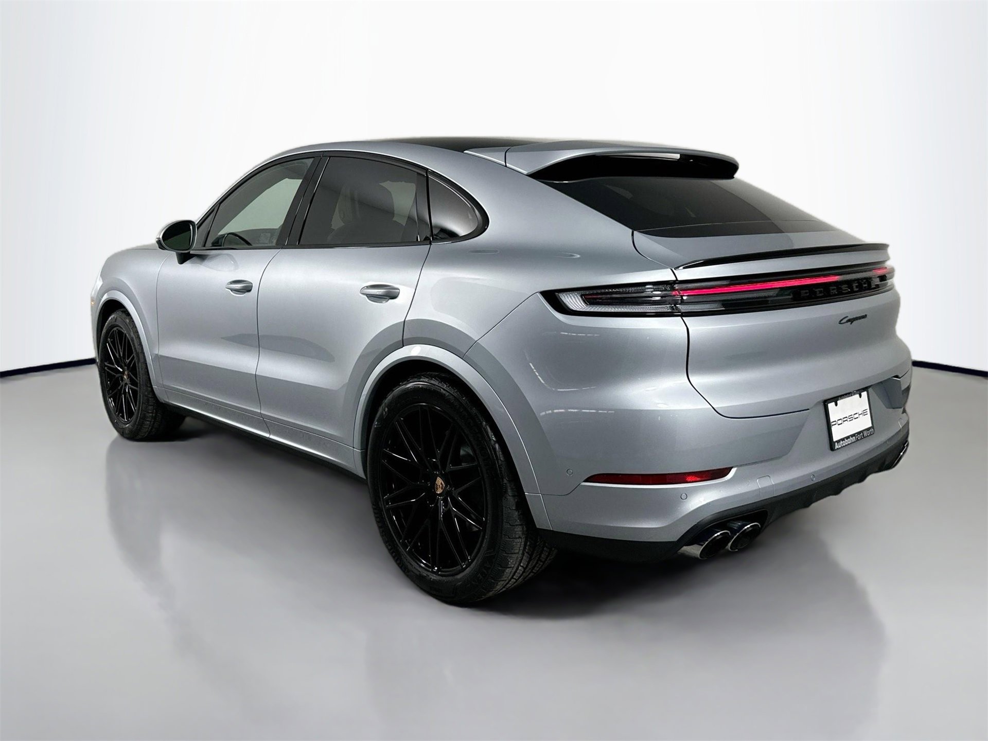 New 2026 Porsche Cayenne Coupe image 3