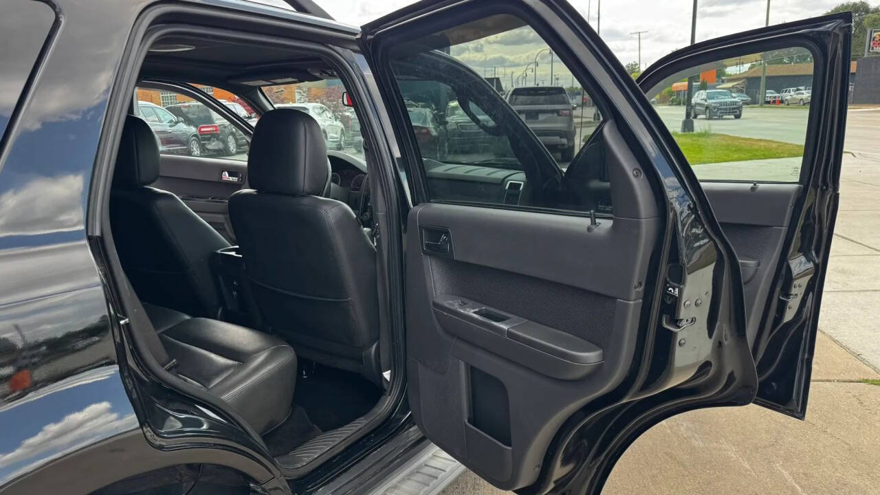 Used 2012 Ford Escape Limited AWD/4WD image 16