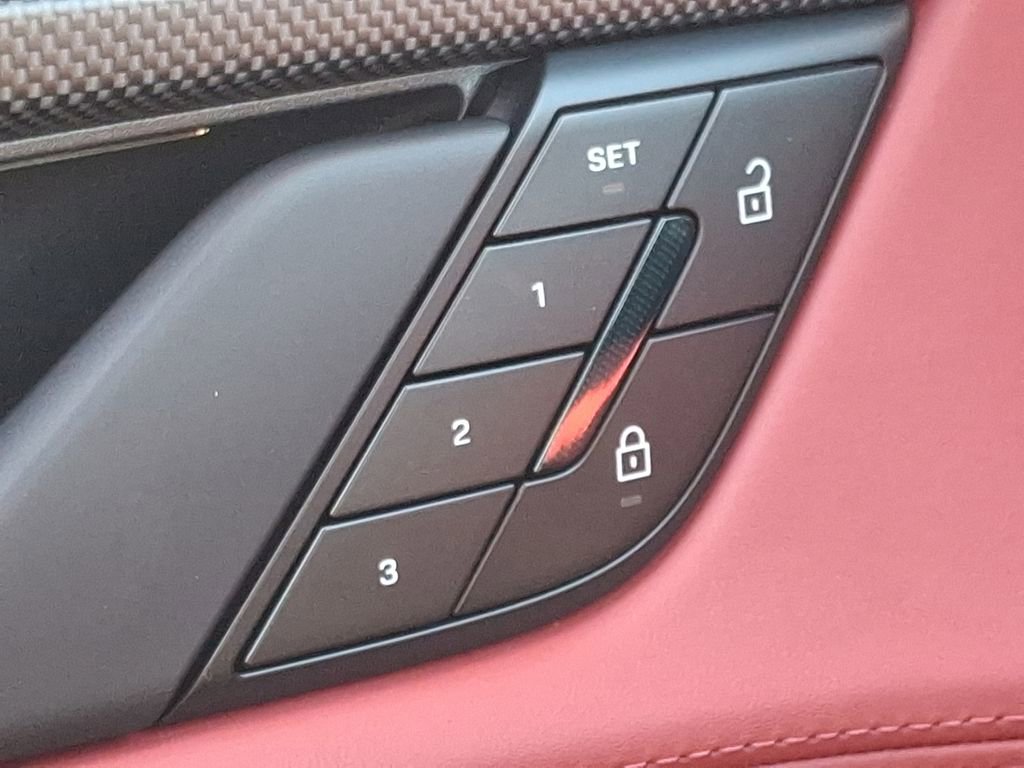 New 2025 Porsche Taycan GTS image 27