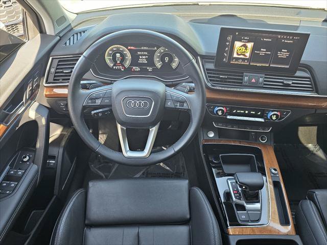 Used 2024 Audi Q5 e Premium Plus AWD/4WD image 5