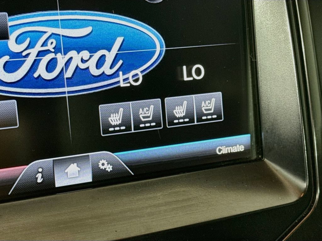 Used 2013 Ford F150 FX4 w/ Luxury Equipment Group AWD/4WD image 20