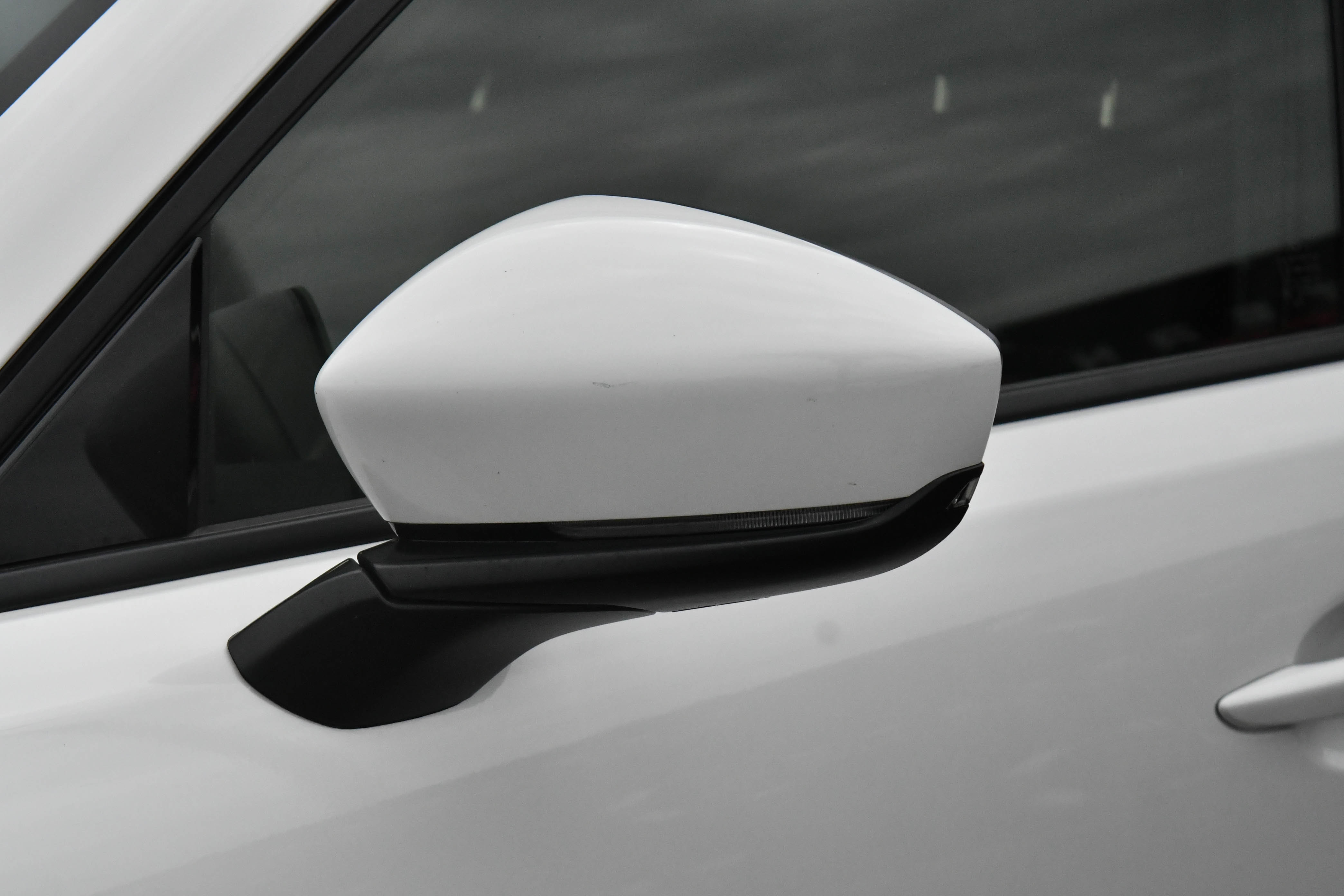 Used 2024 MAZDA CX-90 3.3 Turbo w/ Preferred Plus image 13