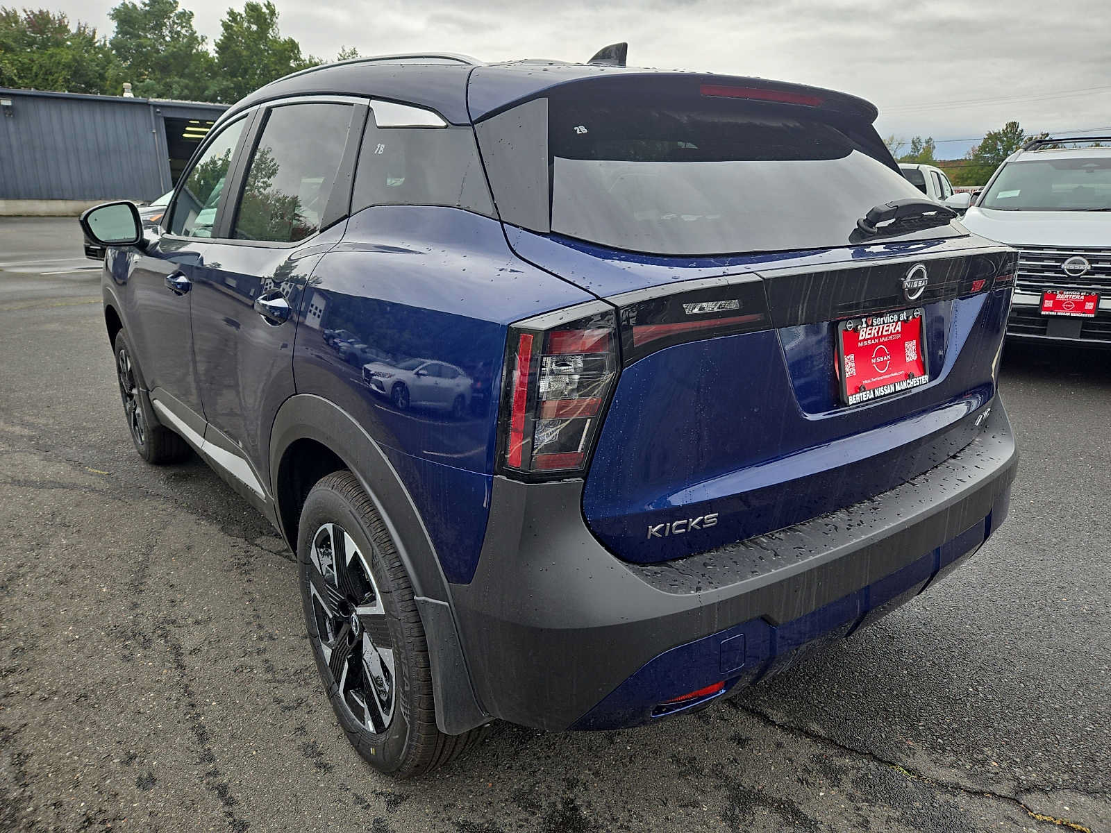 New 2027 Nissan Kicks SV AWD/4WD image 6
