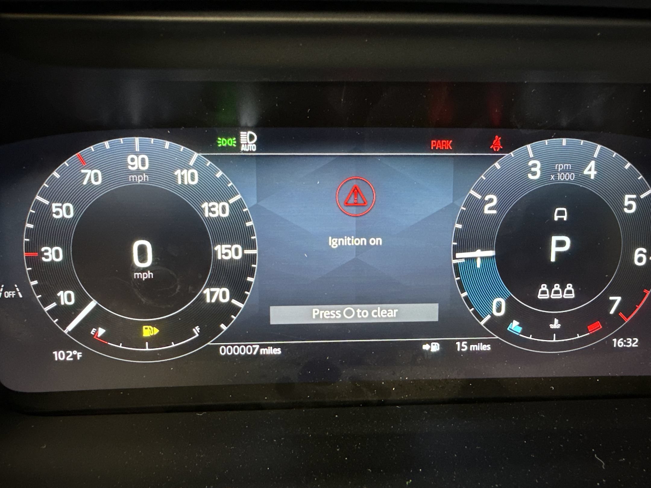 New 2026 Land Rover Discovery Sport Landmark AWD/4WD image 19