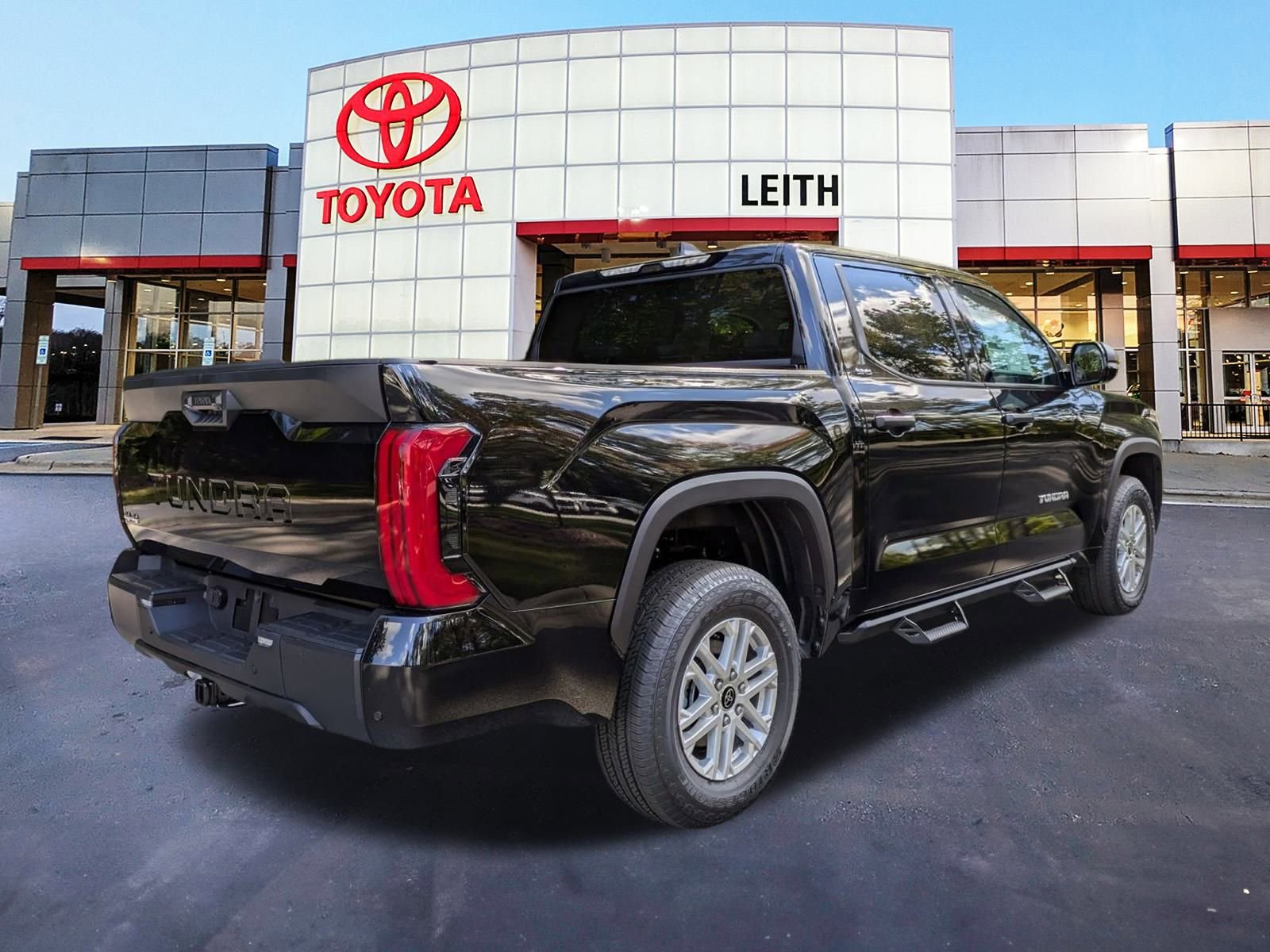 New 2024 Toyota Tundra SR5 image 5