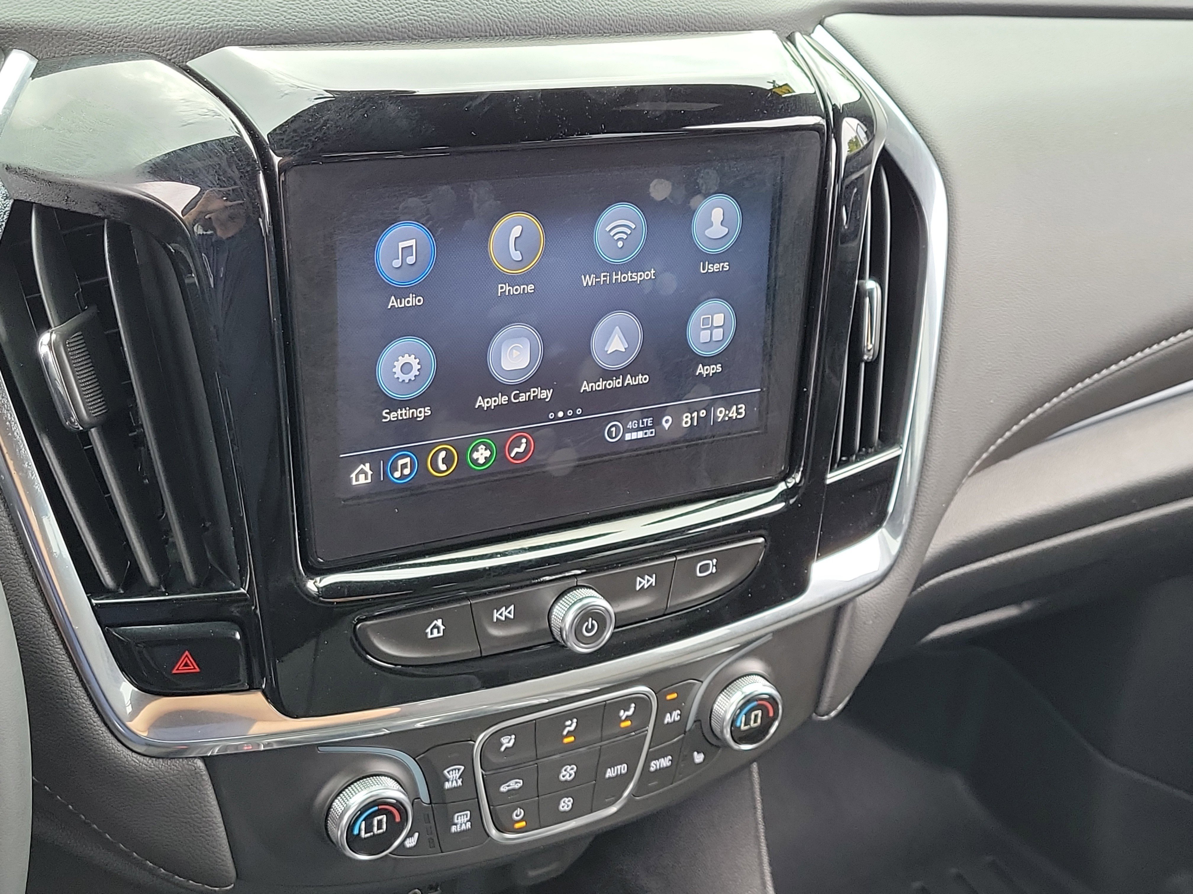 Used 2023 Chevrolet Traverse LT FWD image 30