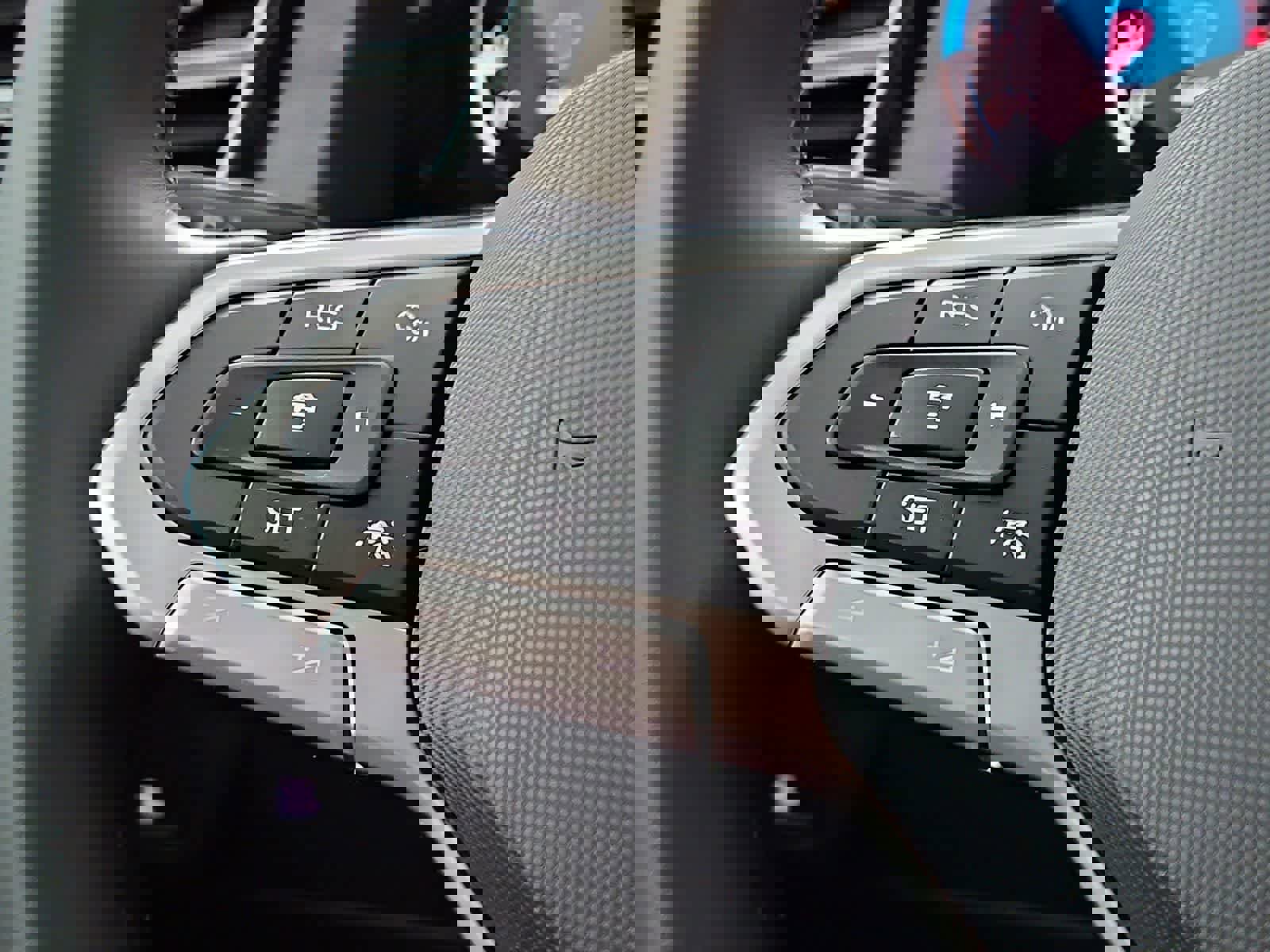 New 2026 Volkswagen Atlas SEL Premium R-Line image 25