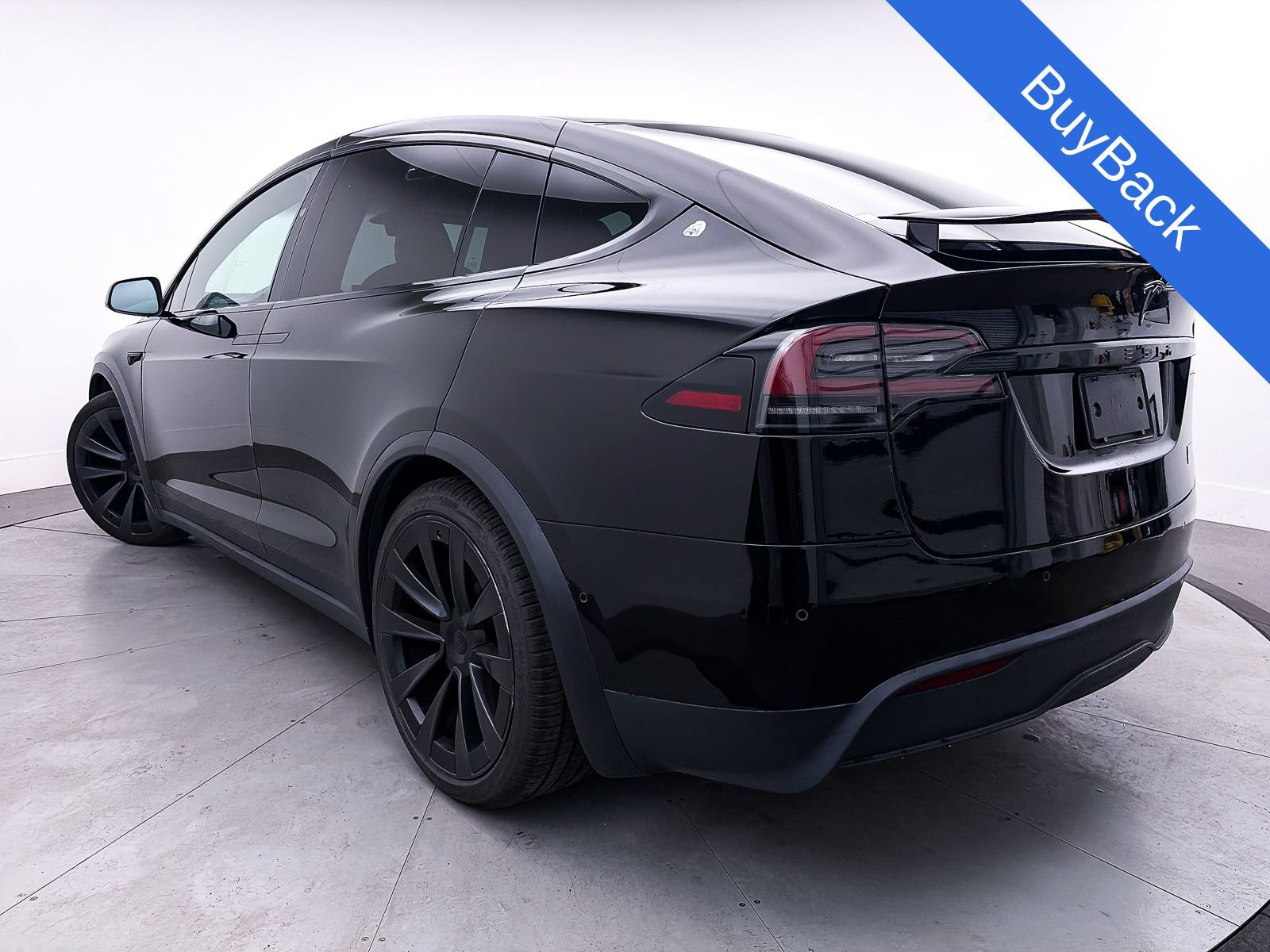 Used 2023 Tesla Model X Plaid AWD/4WD image 2