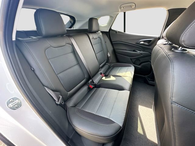 New 2026 Chevrolet Trax LT w/ LPO, Blackout Package image 26