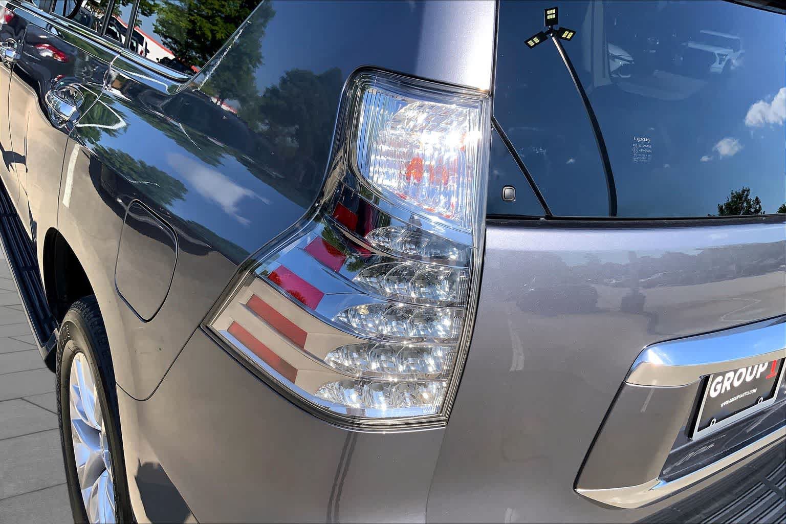 Used 2023 Lexus GX 460 Premium w/ Premium Package AWD/4WD image 28