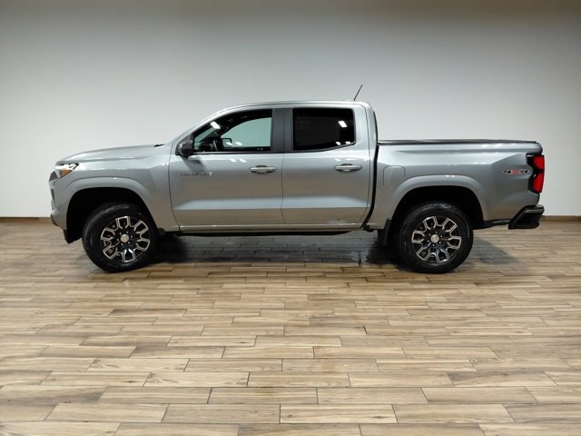 Used 2024 Chevrolet Colorado LT w/ LT Convenience Package III image 22