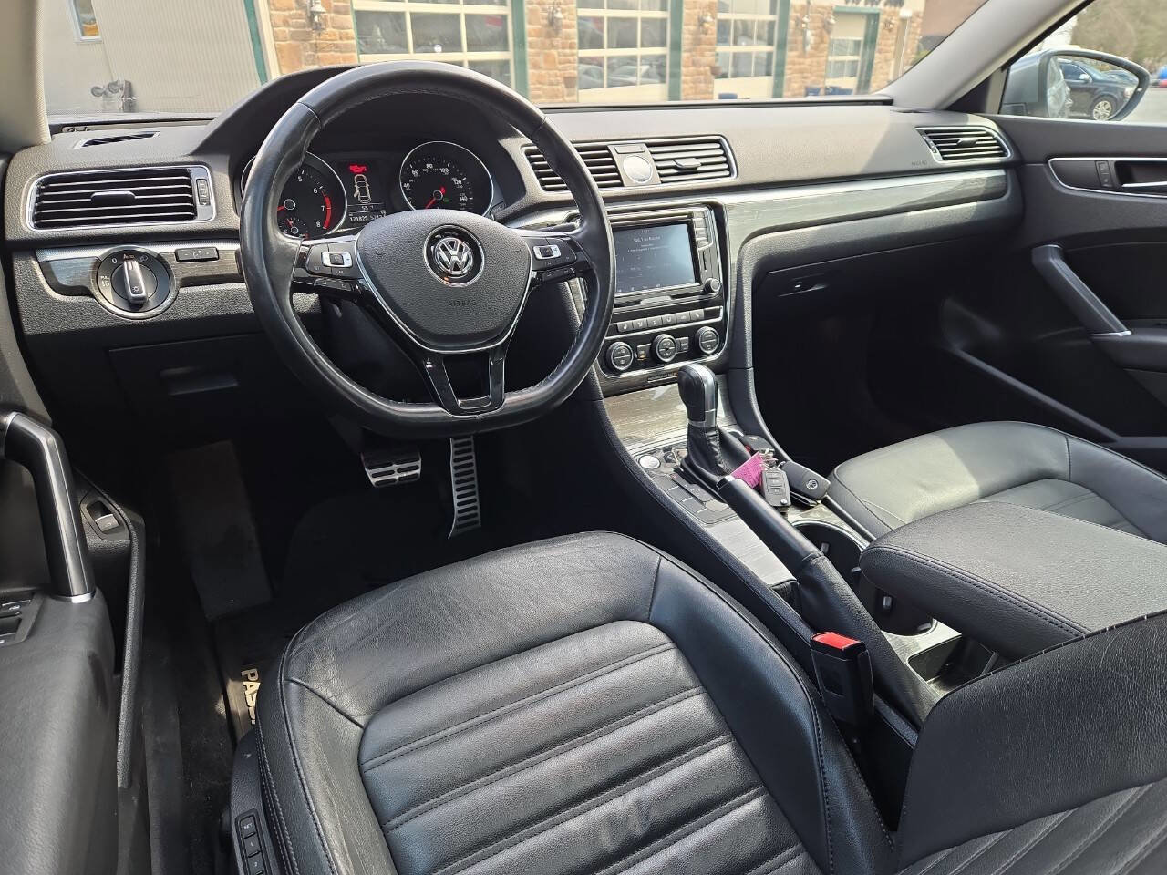 Used 2016 Volkswagen Passat 1.8T image 17