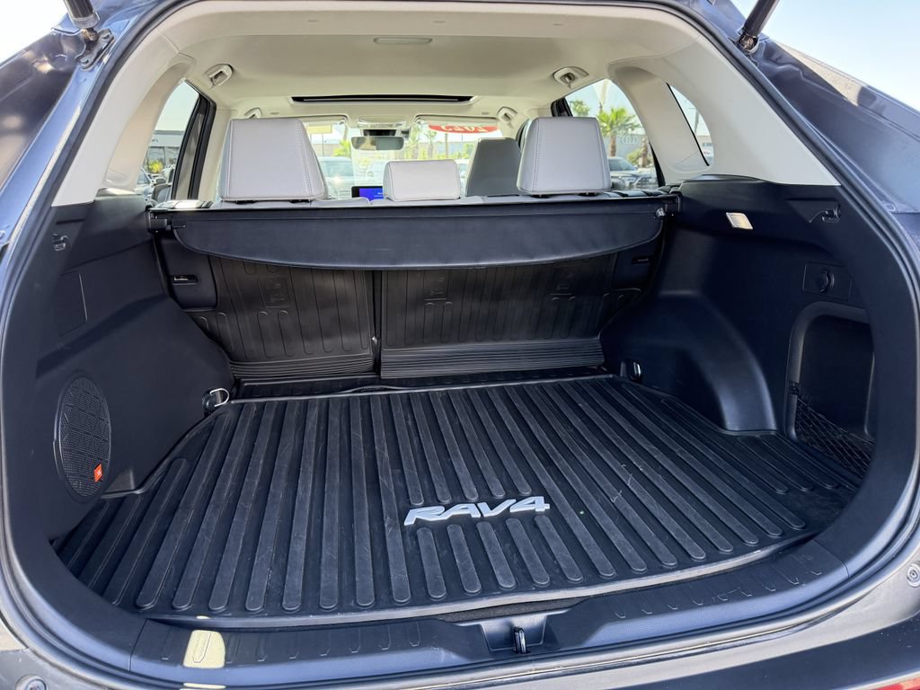 Certified 2023 Toyota RAV4 Limited w/ Limited Grade Weather Package AWD/4WD image 18