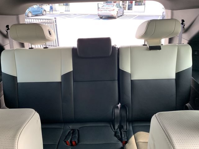 Certified 2025 Toyota Sequoia Capstone AWD/4WD image 34